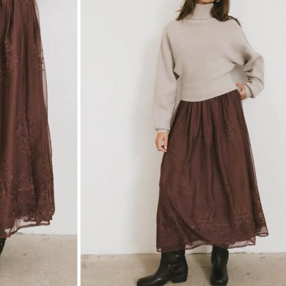 bohme Dresses & Skirts - NWT Bohme Grace Floral Tulle Skirt in Maroon